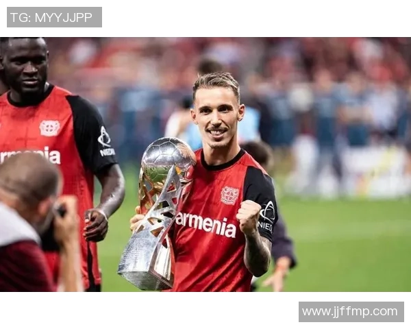 足球明星的财富之路与普通人的生活对比不再羡慕